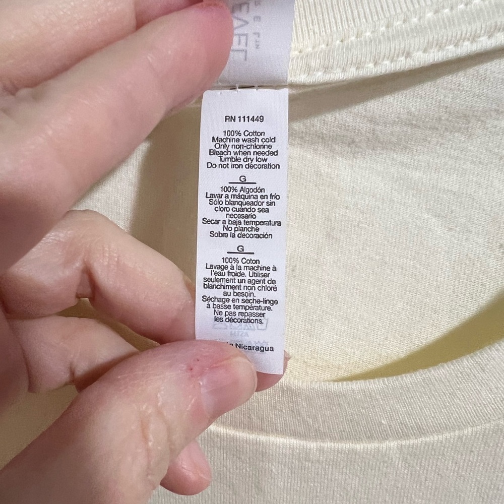 Yellowstone Beth Dutton off‎ white cream unisex men’s women’s shirt L large NWT - Picture 6 of 6